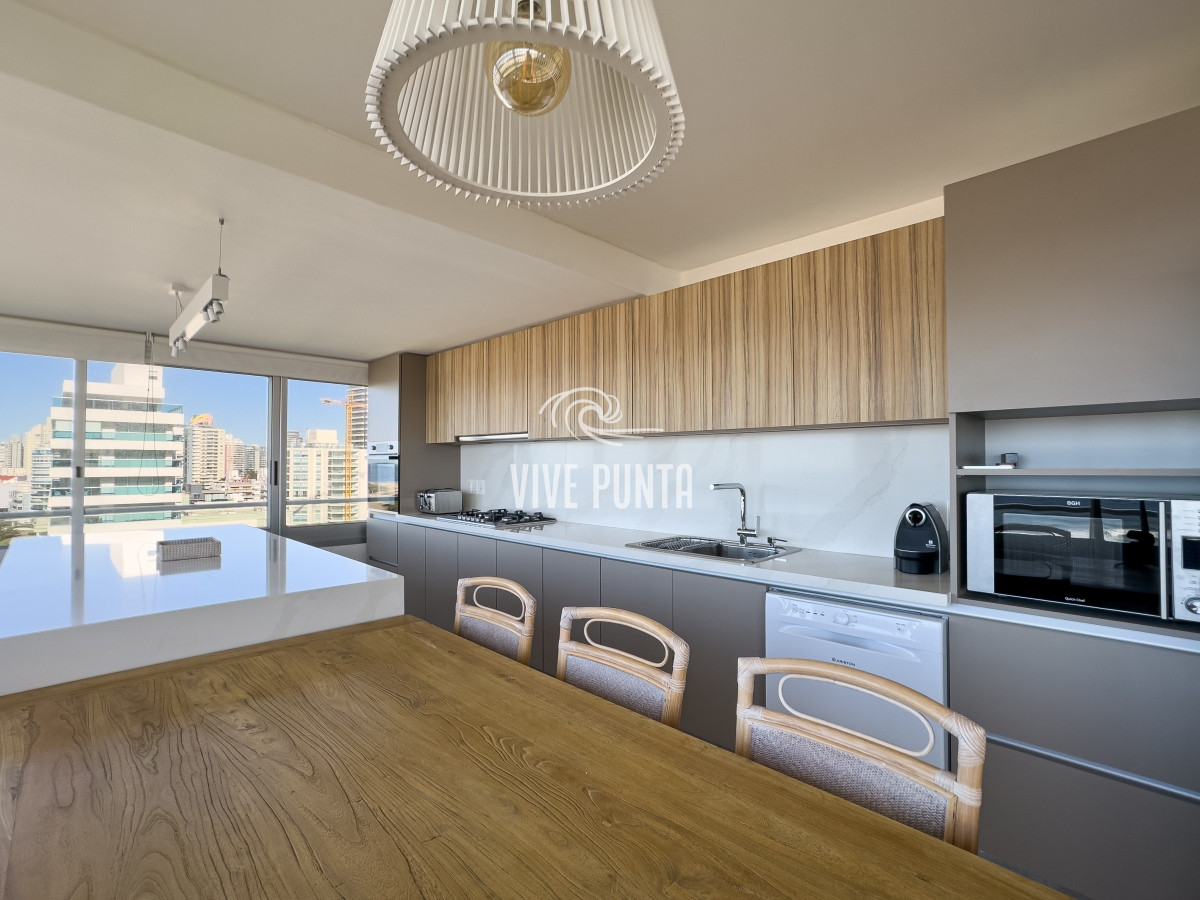 Apartamento ID.861 - Venta apartamento 4 dormitorio en  Playa Brava frente al mar