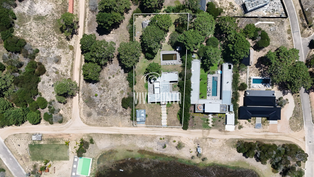 Casa ID.862 - Venta casa 4 dormitorios en exclusivo Barrio Privado Laguna Escondida, José Ignacio