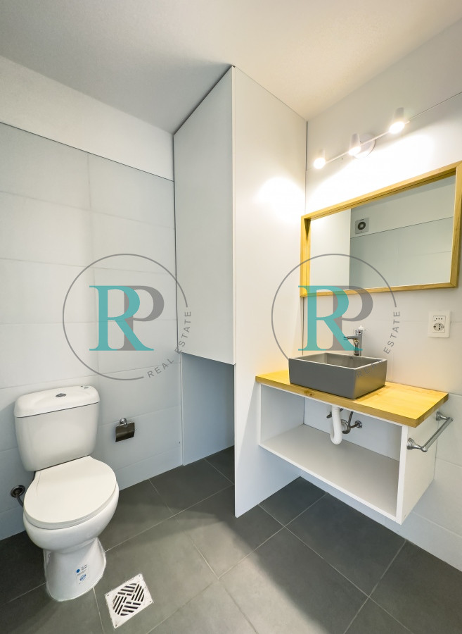 Apartamento ID.1554 - Venta apartamento  1 dormitorio reciclado en Playa Mansa, Punta del Este