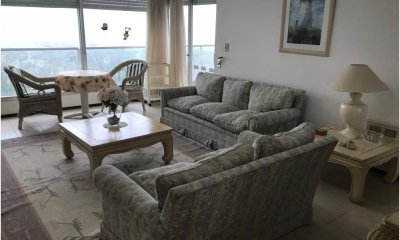 Venta apartamento de 3 dormitorios en Roosevelt, Punta del Este