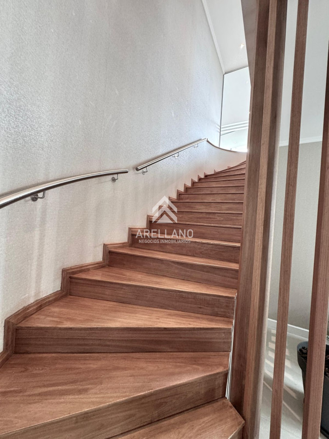 Apartamento ID.5712 - Venta apartamento 4 suites frente al mar Playa Mansa, Punta del Este 