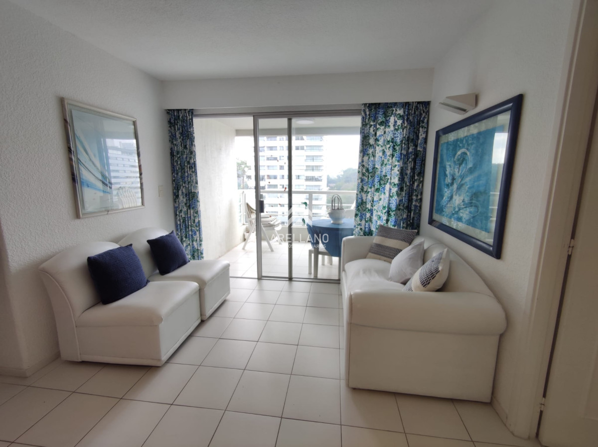 Apartamento ID.2868 - Venta apartamento 3 dormitorios en Roosevelt , Punta del Este 