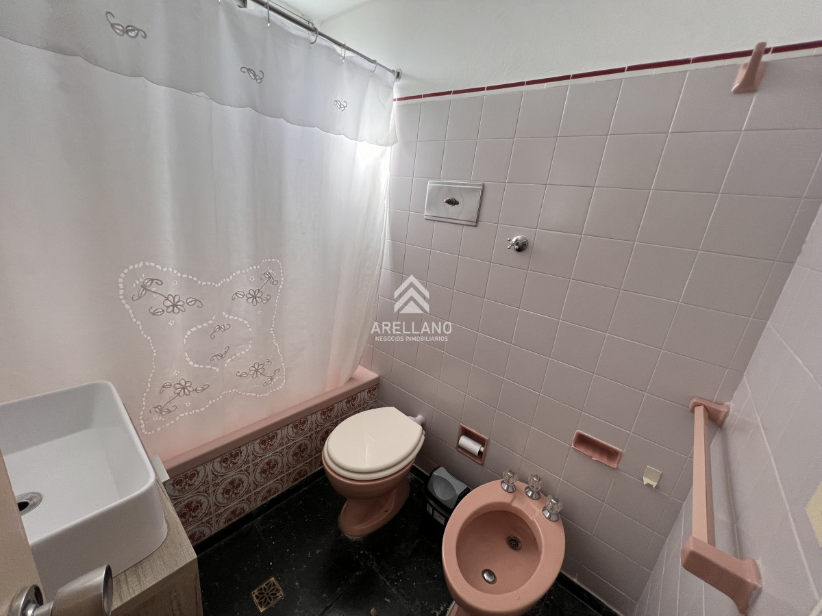 Apartamento ID.2168 - Venta apartamento 3 dormtiorios en Playa Mansa