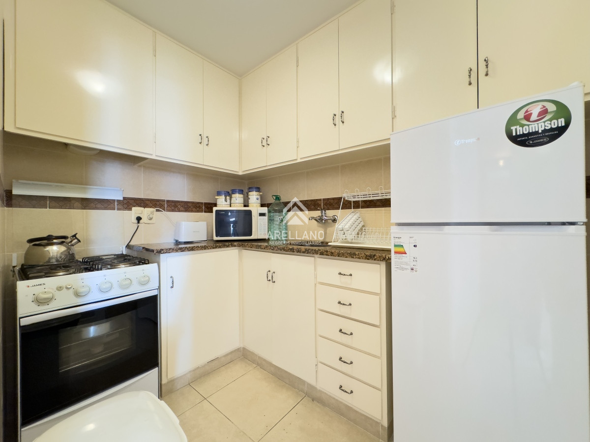 Apartamento ID.2796 - Venta apartamento de 2 dormitorios en Península, Punta del Este