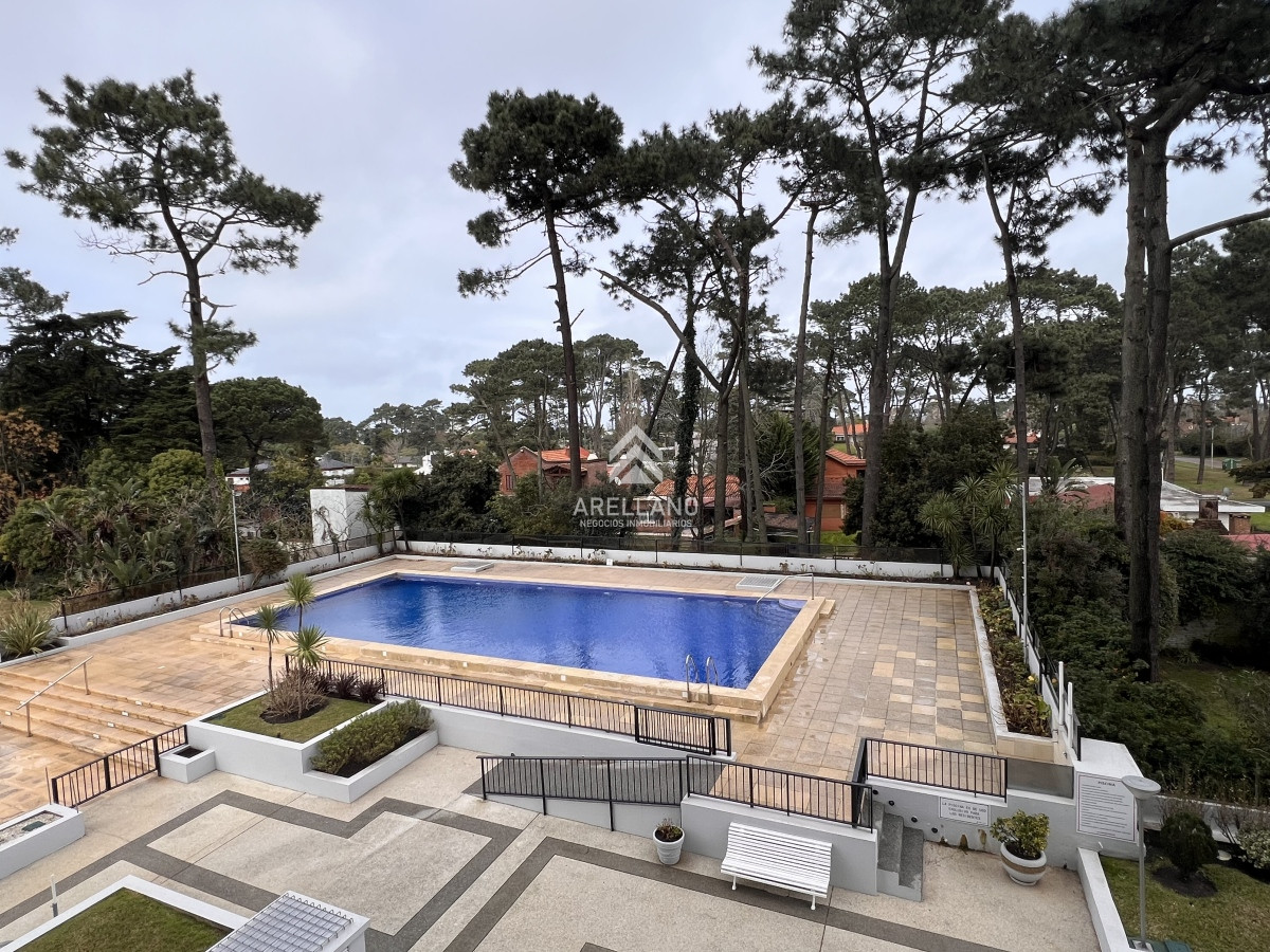 Apartamento ID.4008 - Venta apartamento 2 dormitorios en Roosevelt, Punta del Este 