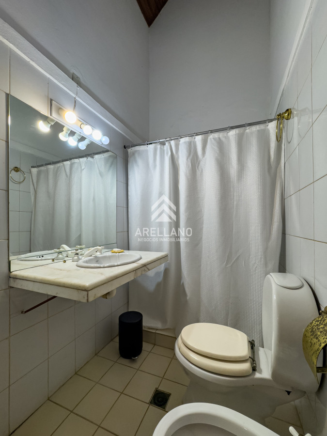 Casa ID.5305 - Venta casa 4 dormitorios en suite, Golf, Punta del Este 