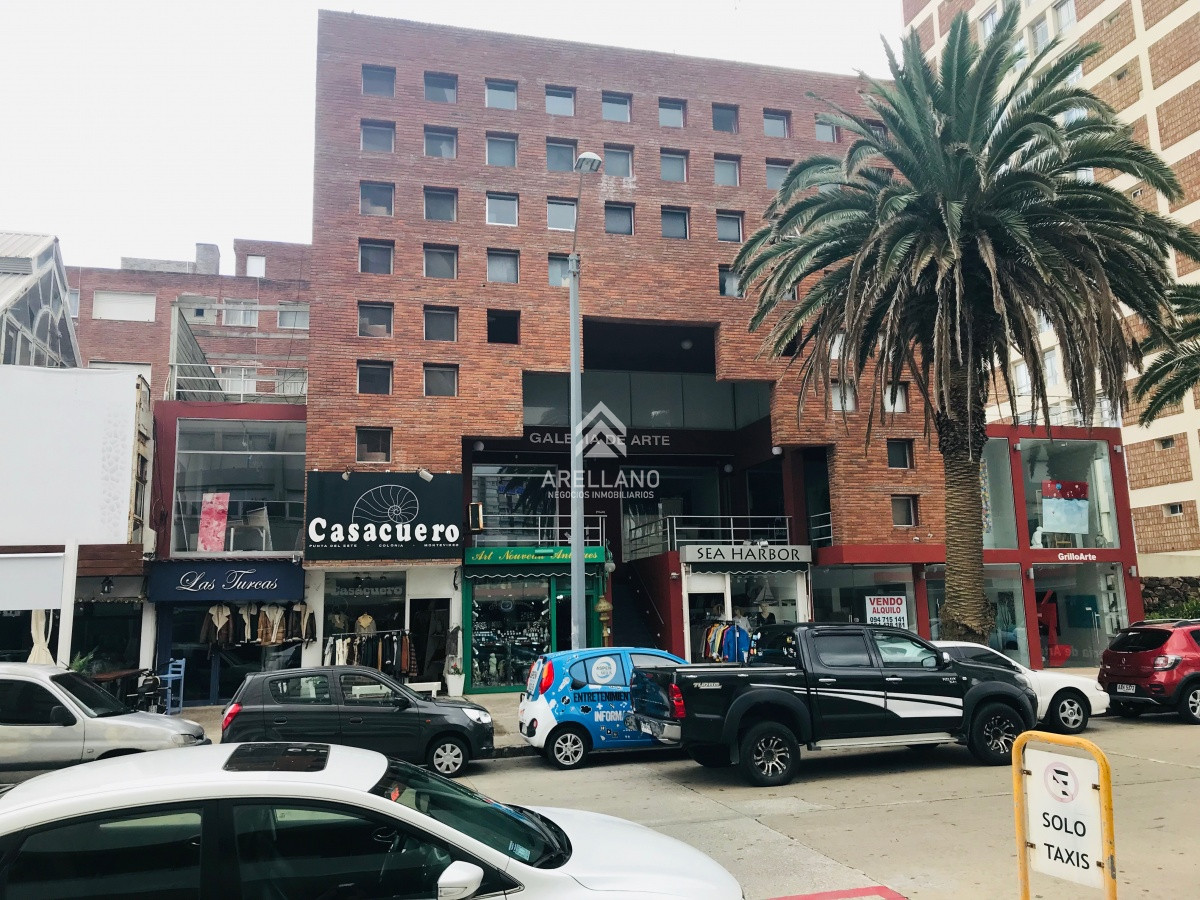 Apartamento ID.136 - Venta apartamento 2 dormitorios en Peninsula - financiado 