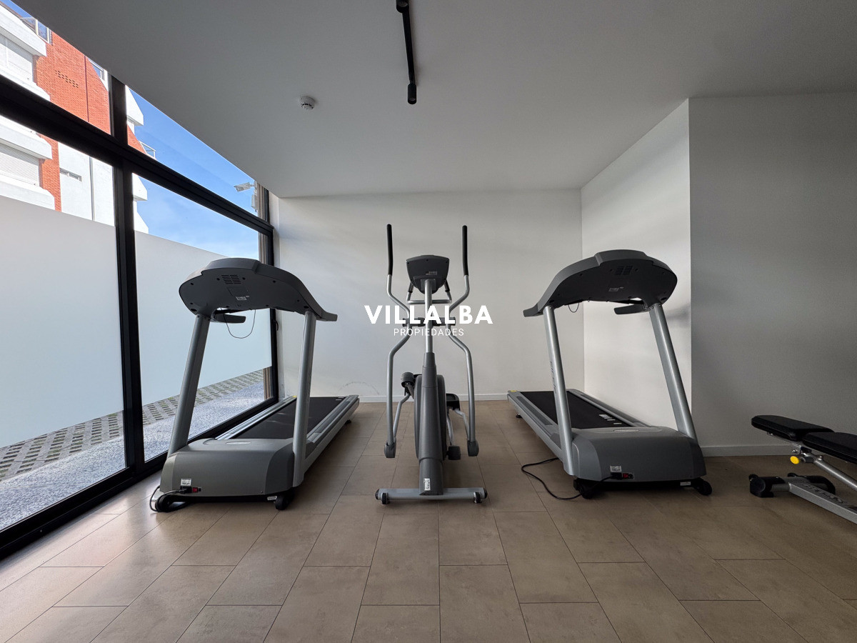 Apartamento ID.3091 - Venta apartamento 2 dormitorios en Playa Mansa, Punta del Este 