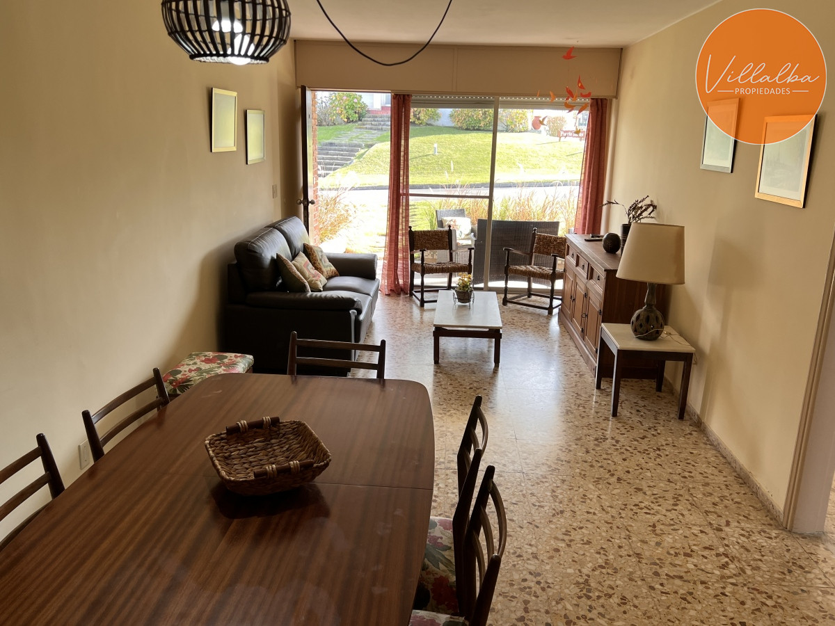Apartamento ID.2301 - Venta apartamento 3 dormtiorios en Playa Mansa