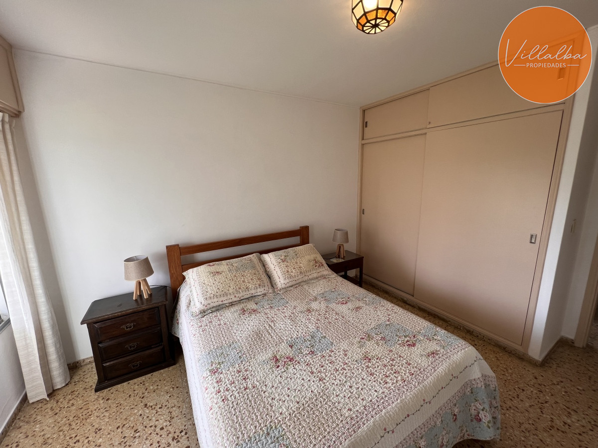 Apartamento ID.2301 - Venta apartamento 3 dormtiorios en Playa Mansa