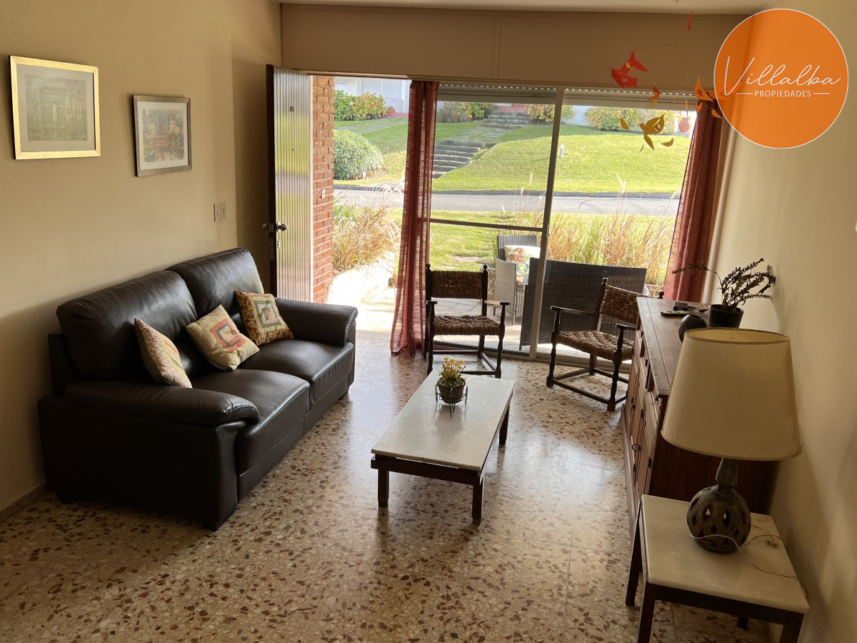 Apartamento ID.2301 - Venta apartamento 3 dormtiorios en Playa Mansa