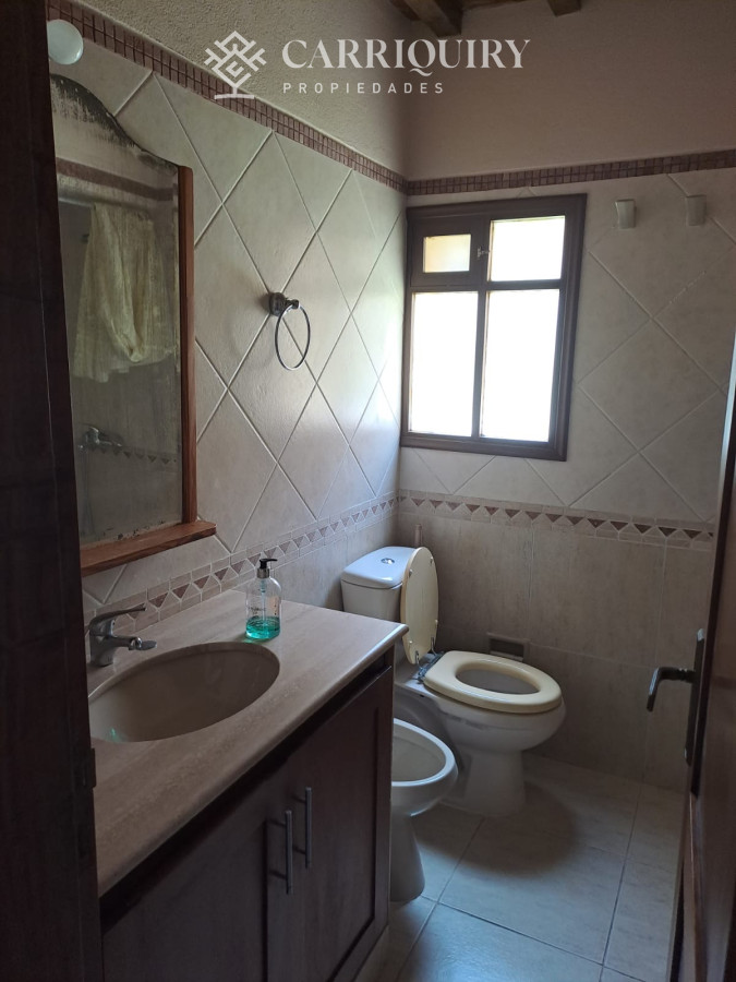 Casa ID.7464/Alquiler-casa-4-dormitorios-en-Manantiales- - Alquiler casa 3 dormitorios mas servicio en Manantiales 