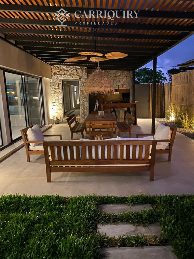 Casa ID.7462/Alquiler-temporario-casa-en-mansa-con-piscina-climatizada - Alquiler casa 4 dormitorios en Manantiales 