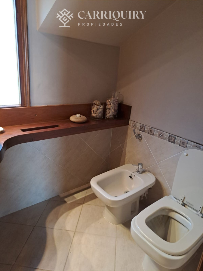 Casa ID.7464/Alquiler-casa-4-dormitorios-en-Manantiales- - Alquiler casa 3 dormitorios mas servicio en Manantiales 