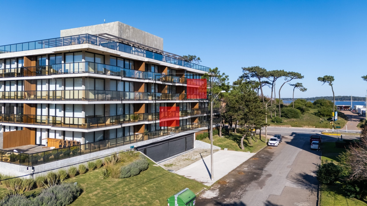 Apartamento ID.1022 - Venta apartamento 2 dormitorios en Playa Mansa, Punta del Este 