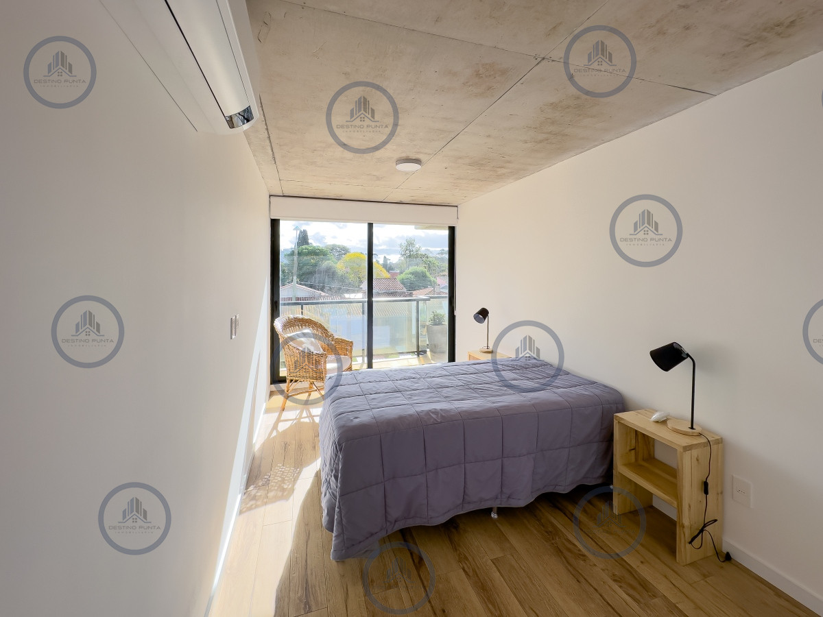 Apartamento ID.1149 - Apartamento 2 dormitorios en Playa Mansa, Punta del Este - Alquiler Anual