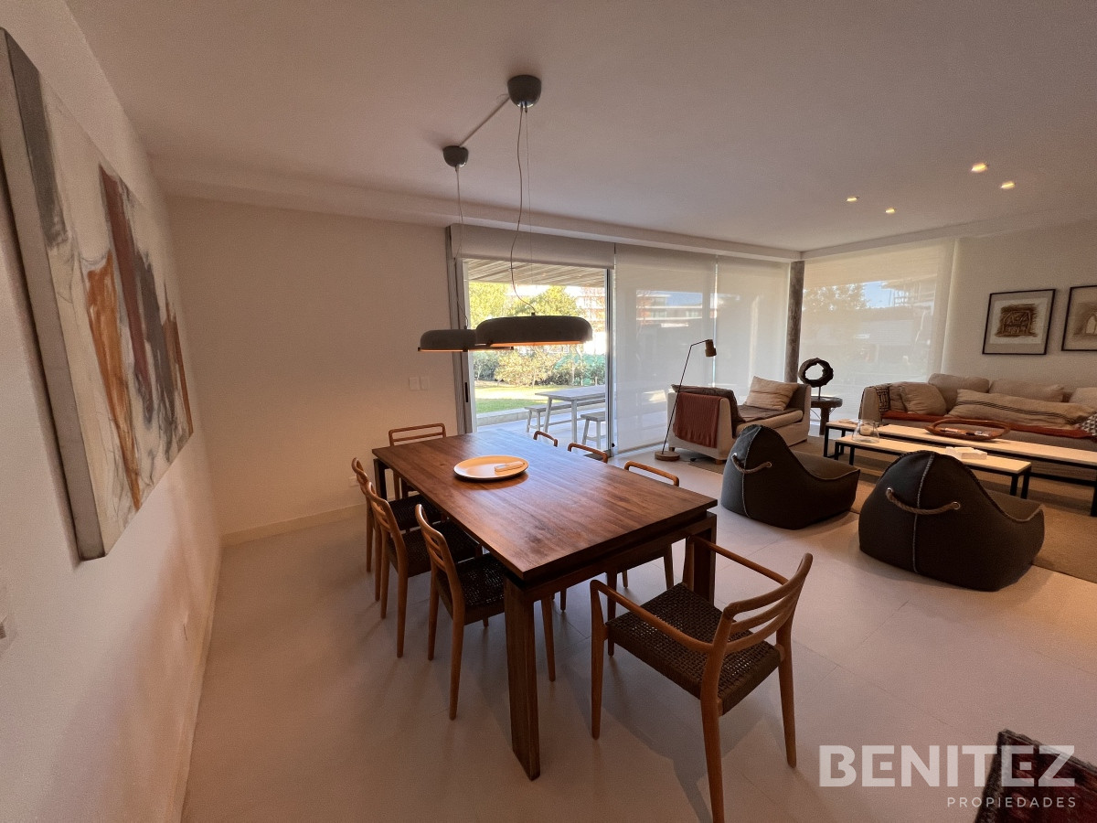 Apartamento ID.9653 - Alquiler apartamento 3 dormitorios en Manantiales 
