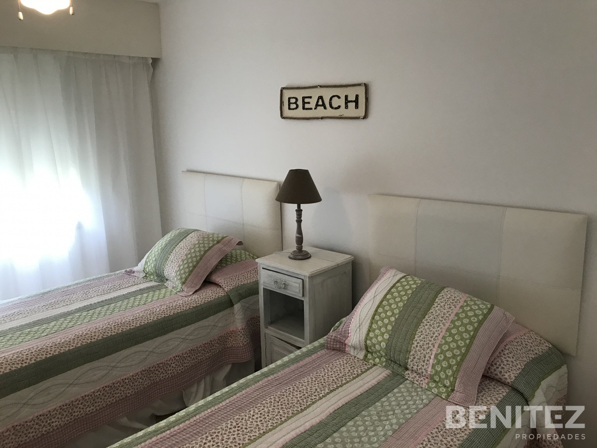 Apartamento ID.9657 - Venta apartamento en Manantiales, 4 dormitoriosen suite