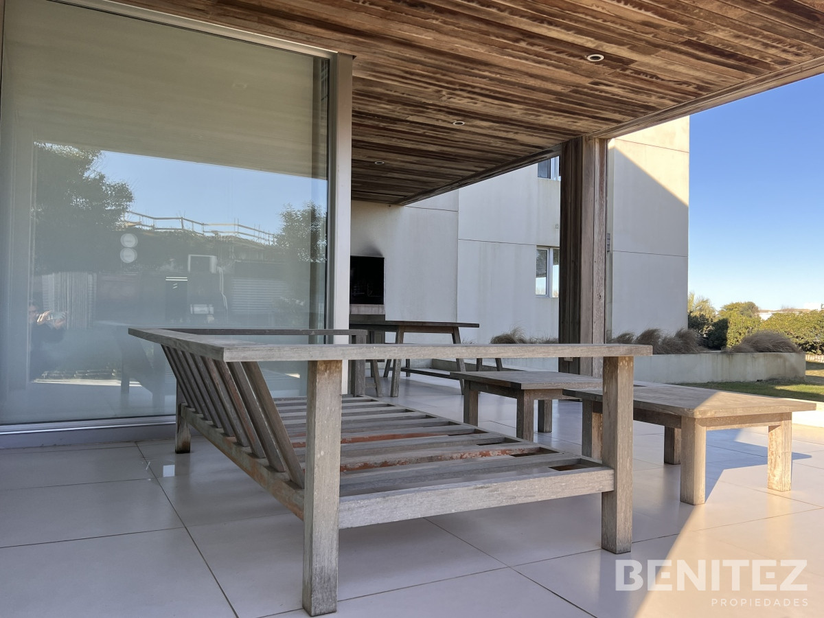Apartamento ID.9653 - Alquiler apartamento 3 dormitorios en Manantiales 