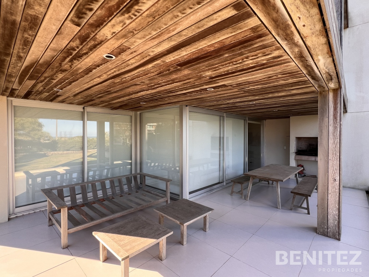 Apartamento ID.9653 - Alquiler apartamento 3 dormitorios en Manantiales 