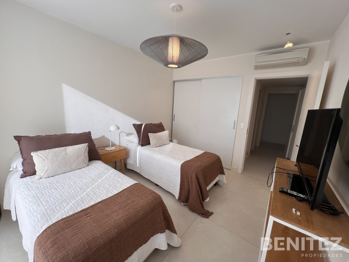 Apartamento ID.9653 - Alquiler apartamento 3 dormitorios en Manantiales 