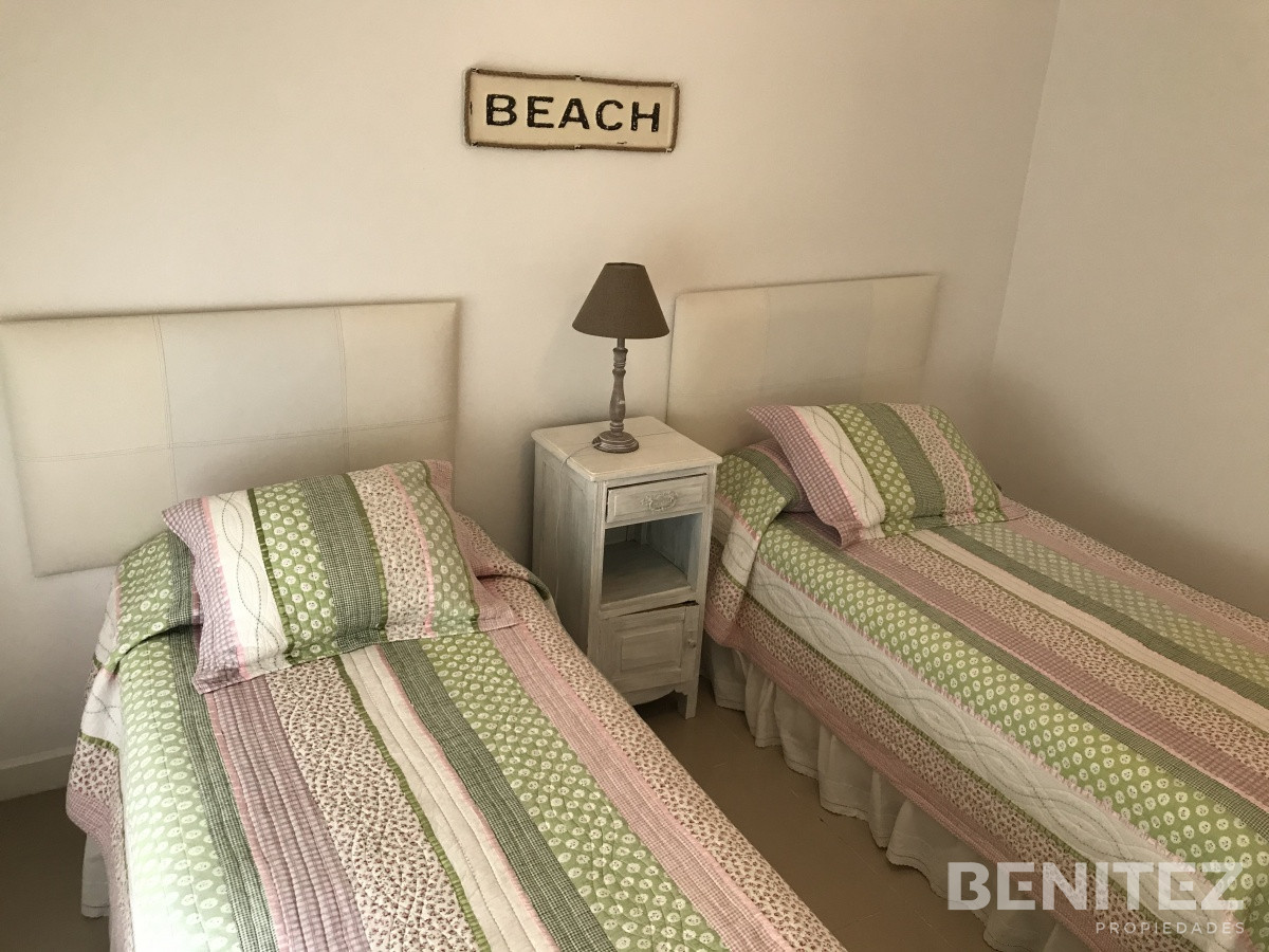 Apartamento ID.9657 - Venta apartamento en Manantiales, 4 dormitoriosen suite