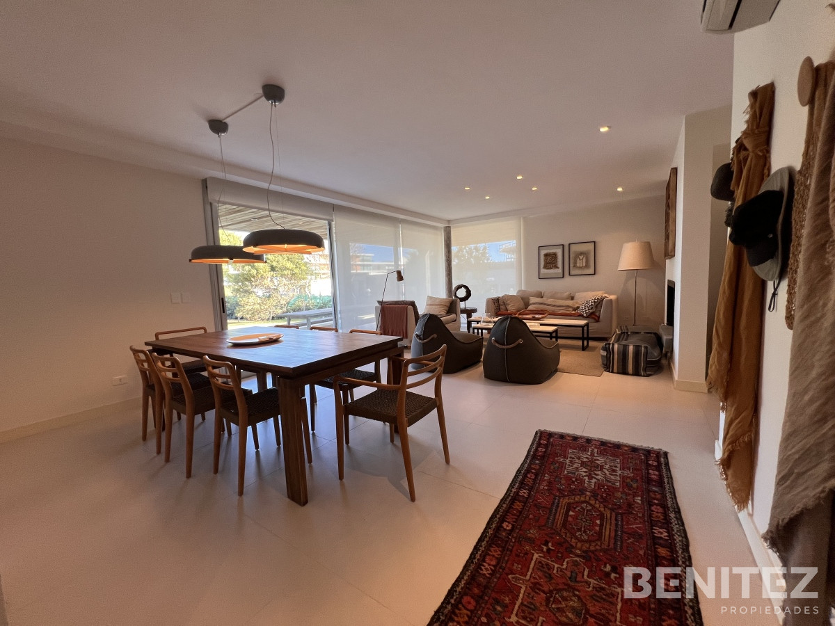 Apartamento ID.9653 - Alquiler apartamento 3 dormitorios en Manantiales 
