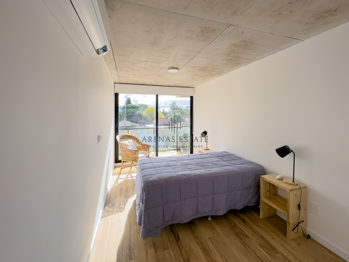 Apartamento ID.1333 - Venta apartamento 2 dormitorios en Playa Mansa, Punta del Este 