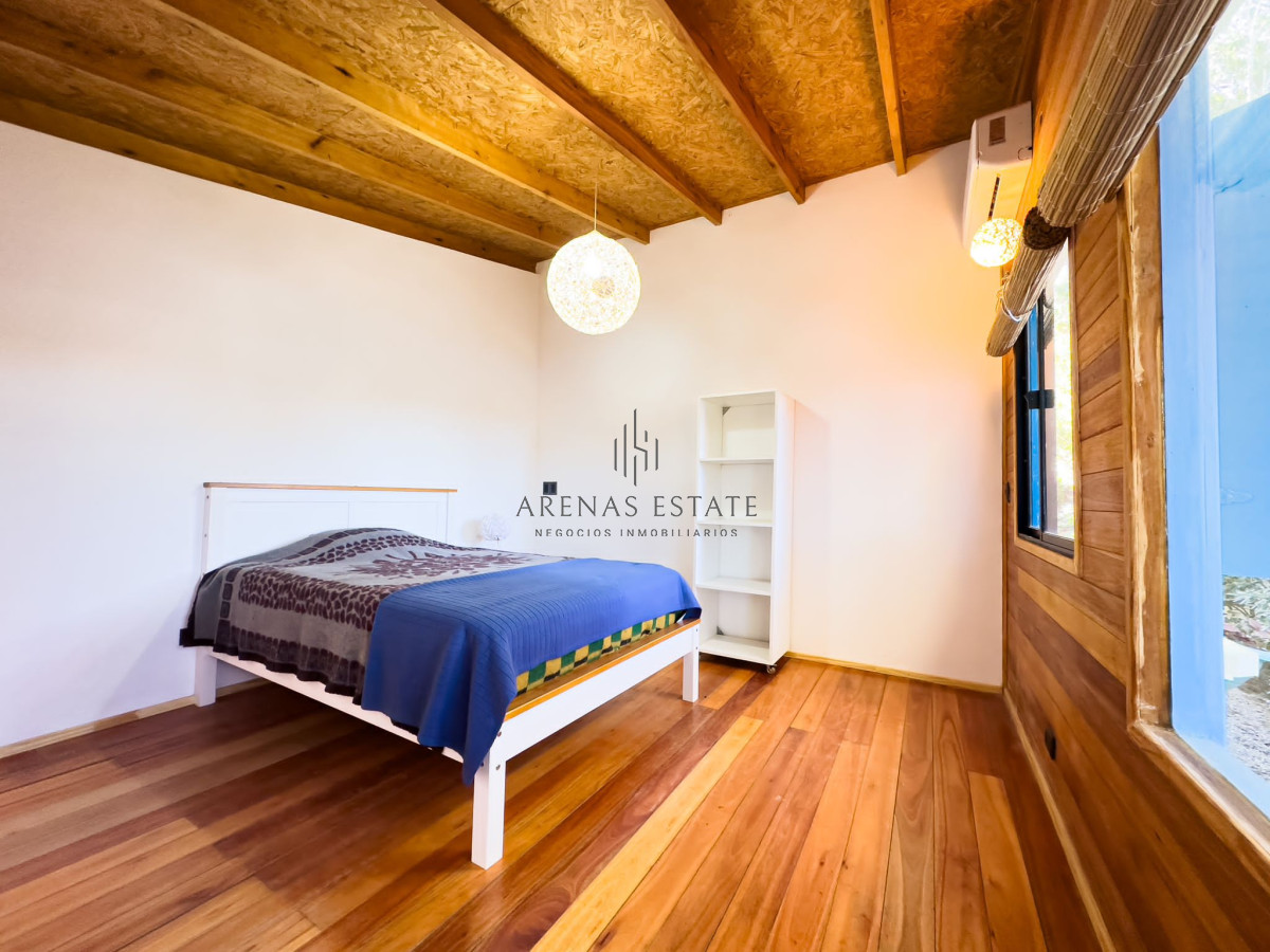 Casa ID.2975 - Alquiler  casa  en Manantiales,  3 dormitorios con piscina climatizada 