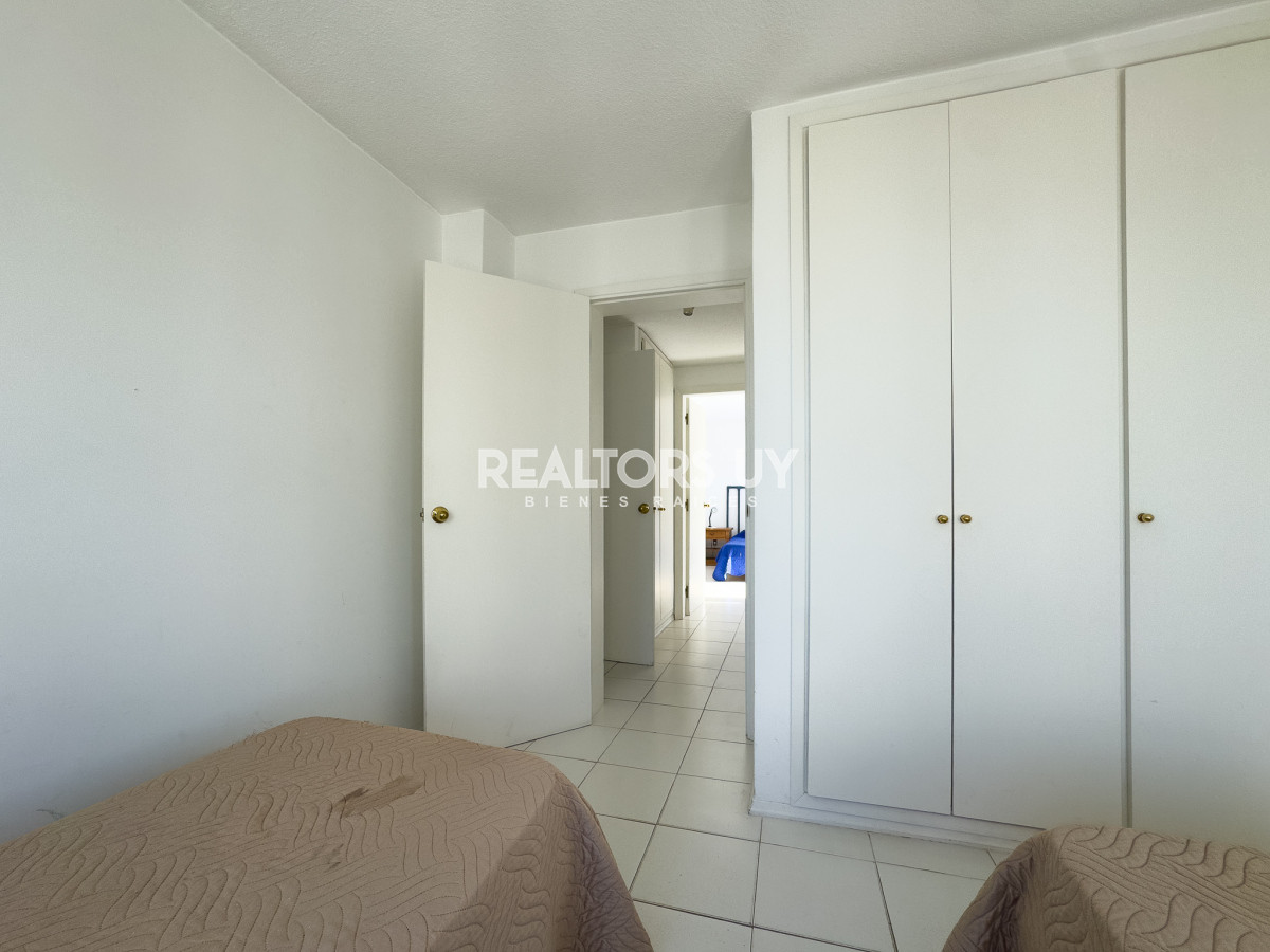 Apartamento ID.562 - Venta apartamento en Playa Brava, 2 dormitorios 