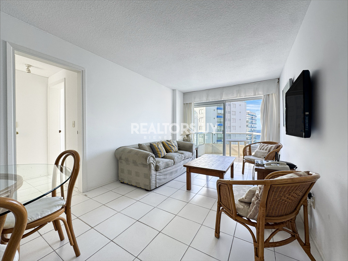 Apartamento ID.562 - Venta apartamento en Playa Brava, 2 dormitorios 