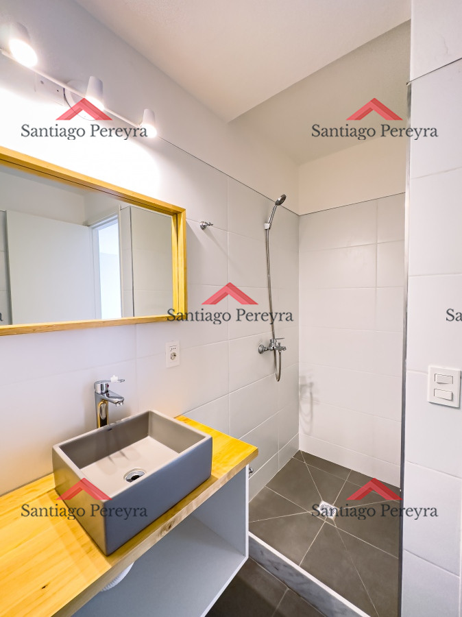 Apartamento ID.15958 - Venta apartamento 1 dormitorio reciclado en Playa Mansa, Punta del Este