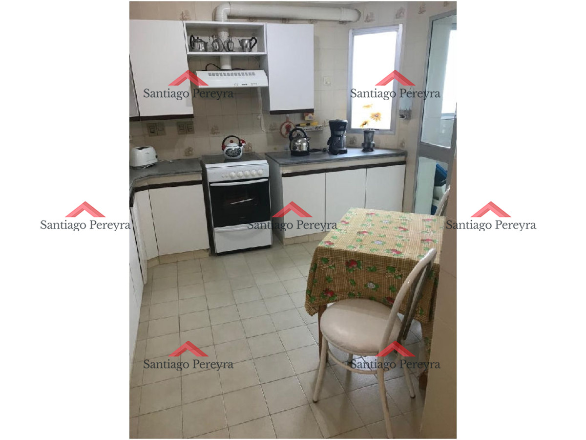 Apartamento ID.6851 - Venta apartamento de 3 dormitorios en Roosevelt 