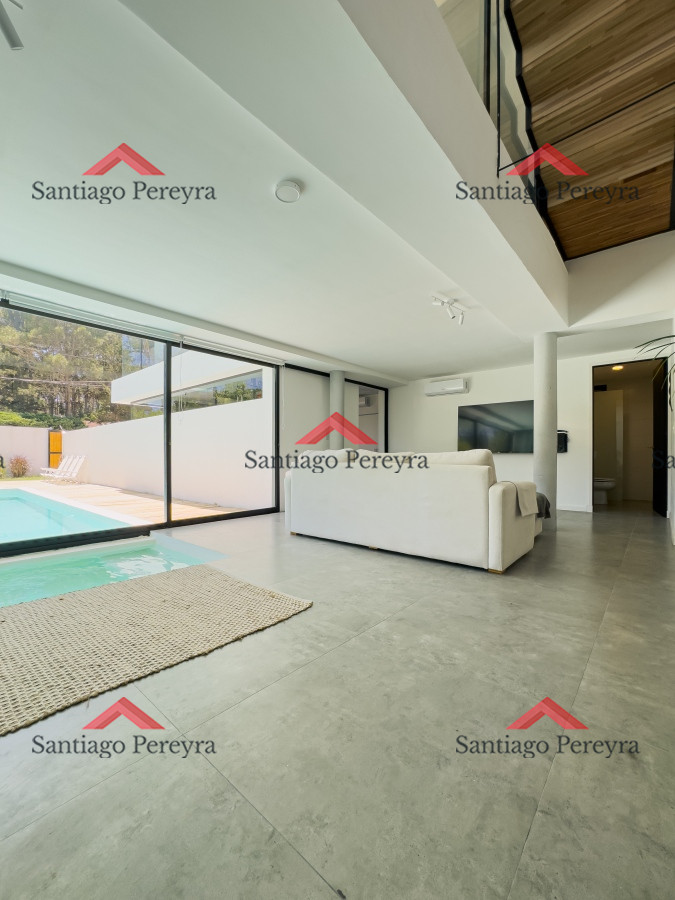 Casa ID.8864 - Casa moderna a estrenar en La Barra con vistas al mar 