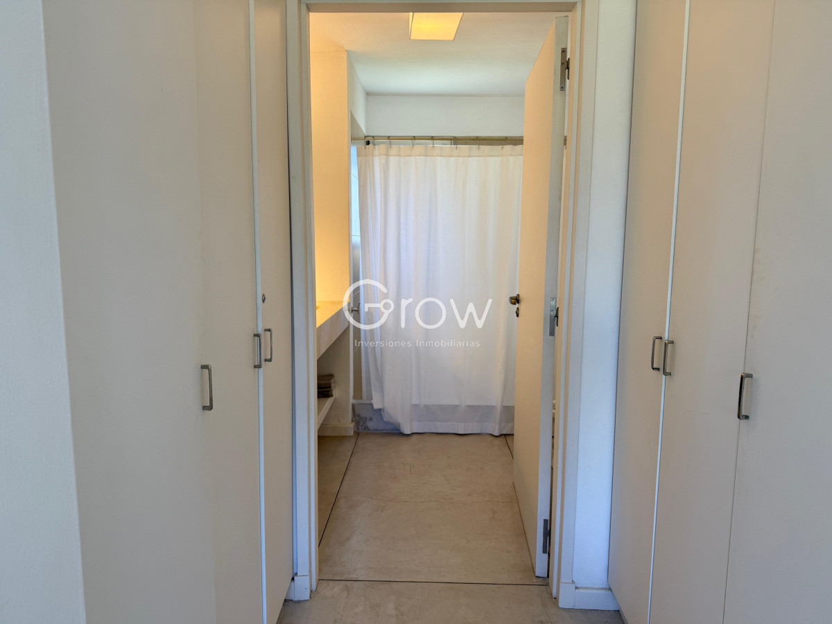 Casa ID.3610 - Venta casa en Laguna Blanca, Manantiales 4 dormitorios 