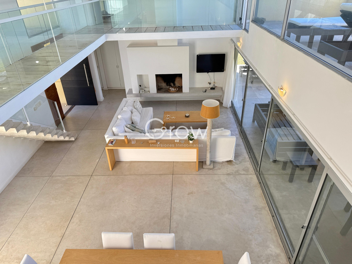 Casa ID.3610 - Venta casa en Laguna Blanca, Manantiales 4 dormitorios 