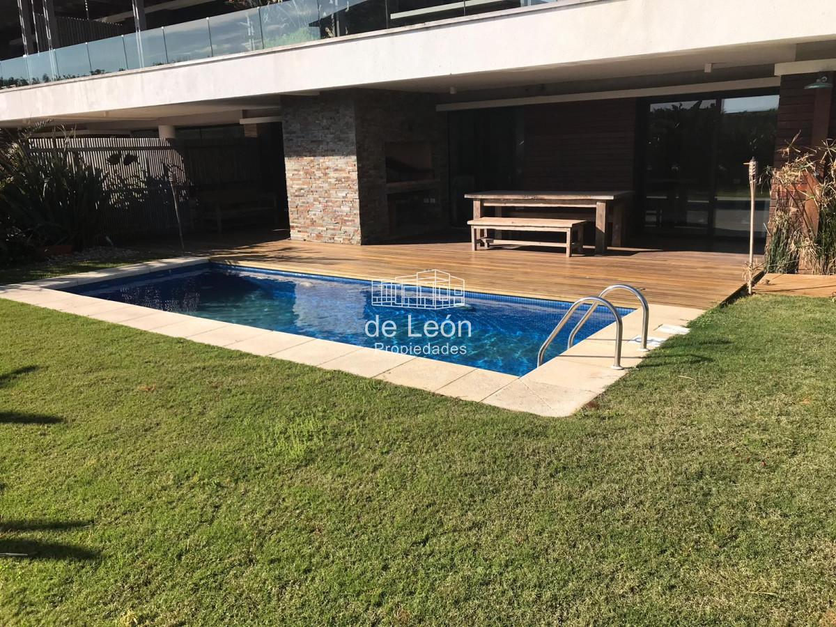 Apartamento ID.14920 - Venta apartamento de 3 dormitorios en Selenza Manantiales 