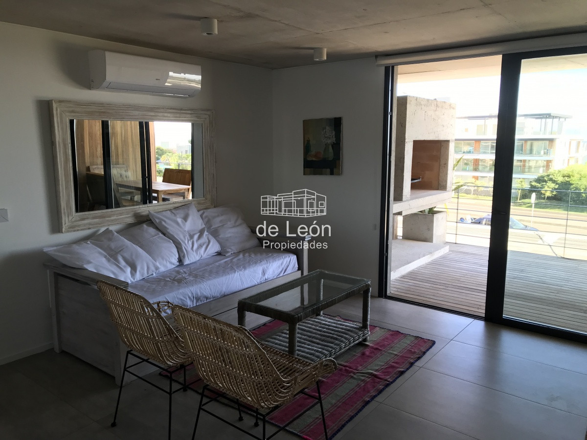 Apartamento ID.15113 - Alquiler apartamento 2 dormitorios en Manantiales 