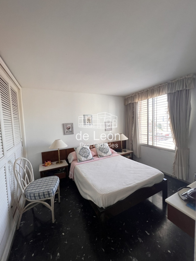 Apartamento ID.14788 - Venta apartamento 2 dormitorios en Peninsula, Punta del Este 