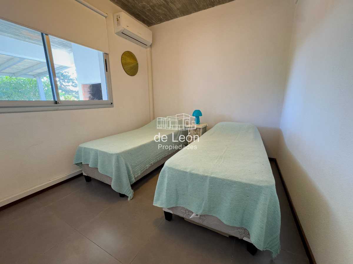 Apartamento ID.15285 - Alquiler apartamento en Manantiales 3 dormitorios 