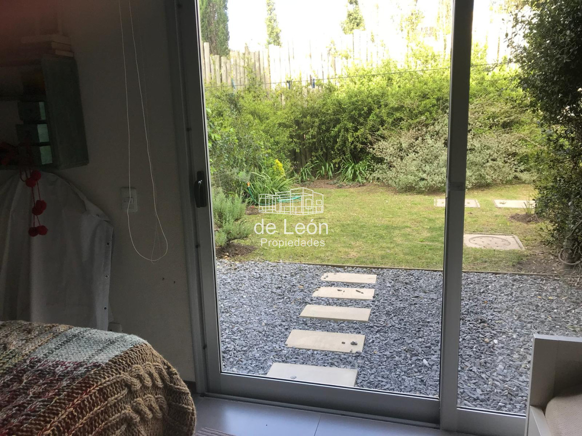 Apartamento ID.15042 - Alquiler apartamento 3 dormitorios en Manantiales 