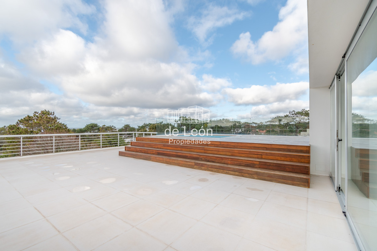 Apartamento ID.14976 - Penhouse en venta con vistas al Mar 