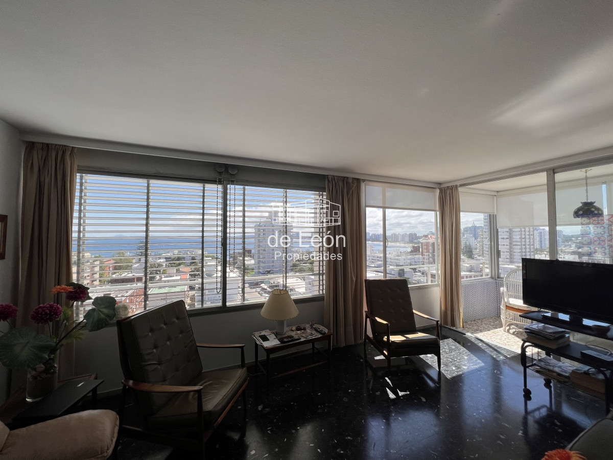 Apartamento ID.14788 - Venta apartamento 2 dormitorios en Peninsula, Punta del Este 