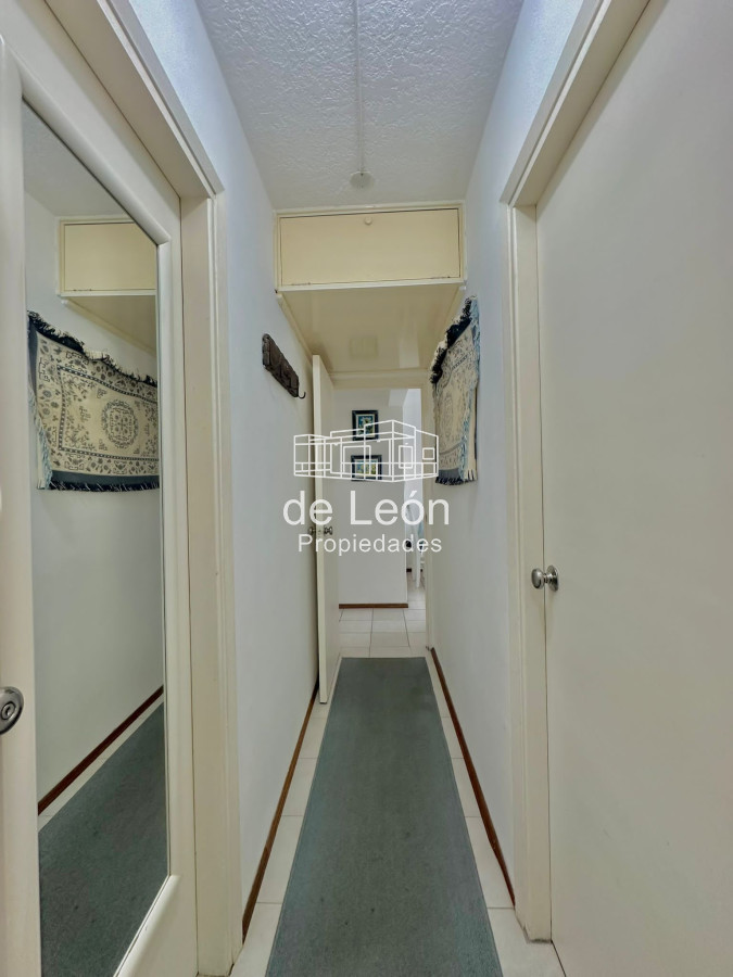 Apartamento ID.14907 - Venta departamento 2 dormitorios en Peninsula, Punta del Este 