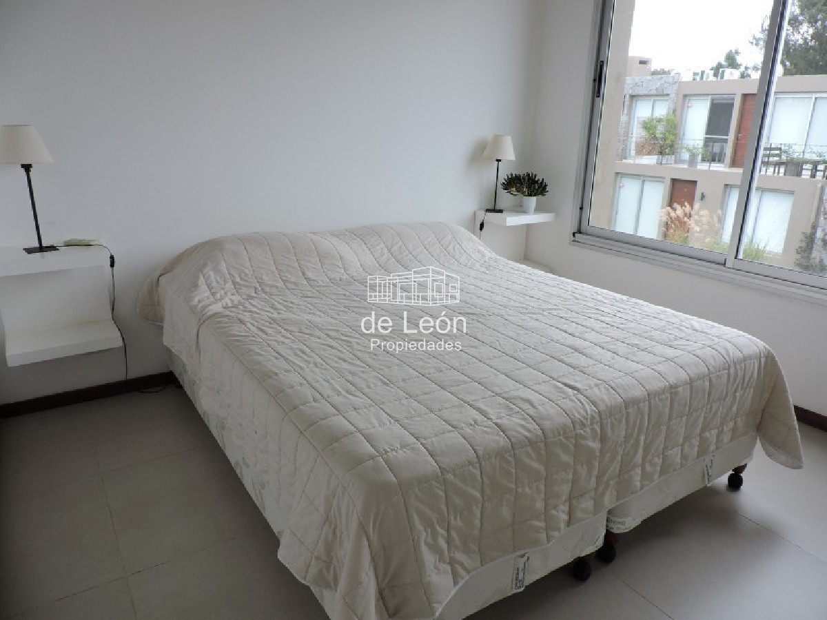 Apartamento ID.15039 - Venta apartamento 3 dormitorios en Mananatiales