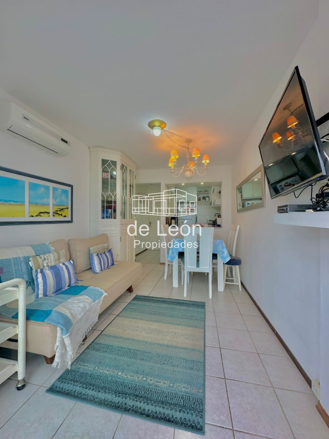 Apartamento ID.14907 - Venta departamento 2 dormitorios en Peninsula, Punta del Este 