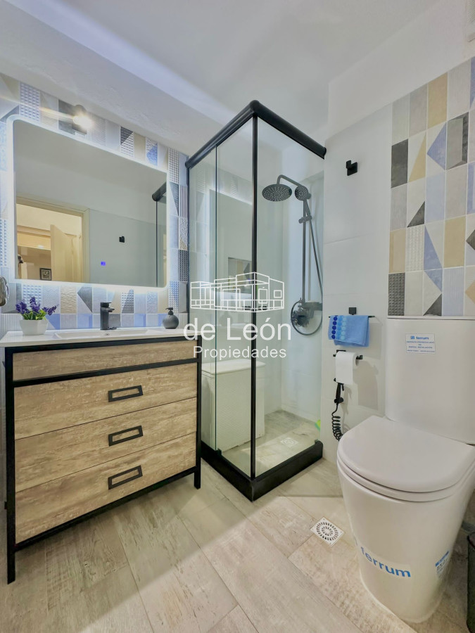 Apartamento ID.14907 - Venta departamento 2 dormitorios en Peninsula, Punta del Este 