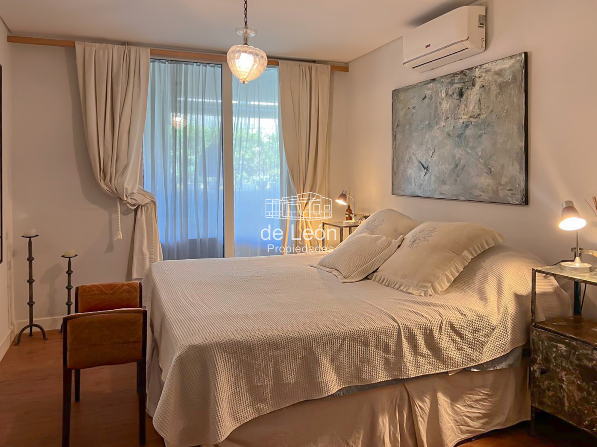 Apartamento ID.15190 - Venta  Alquiler apartamento a 100 metros del mar 2 dormitorios 