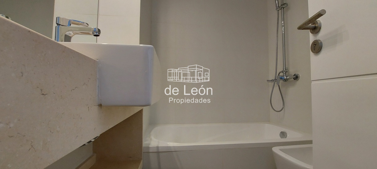 Apartamento ID.15348 - Venta apartamento en la Barra frente al mar  2 dormitorios 