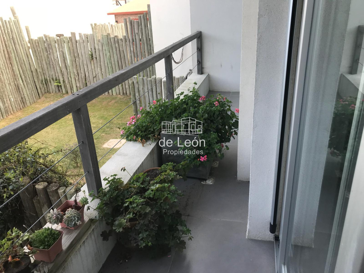 Apartamento ID.15042 - Alquiler apartamento 3 dormitorios en Manantiales 